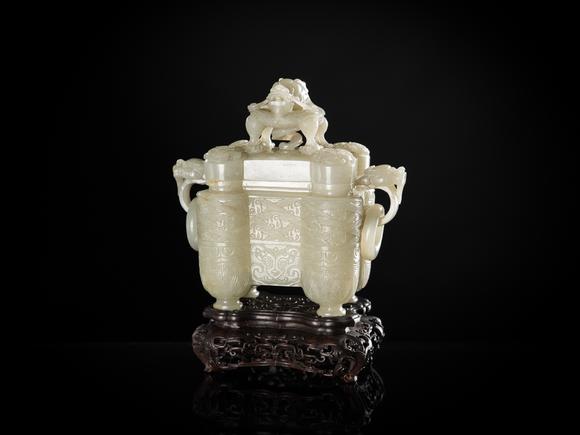 Galerie ZackeA PALE CELADON JADE ‘TULU’ VESSEL AND COVER, CHINA, QIANLONG PERIOD (1736-1795)