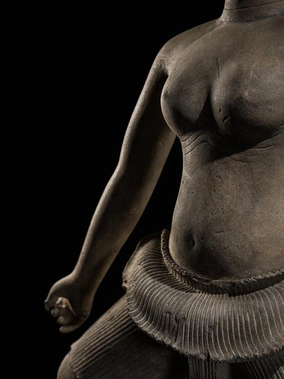 Galerie ZackeA MONUMENTAL (183 CM) SANDSTONE FIGURE OF A DANCING UMA, ANGKOR PERIOD, KOH KER STYLE
