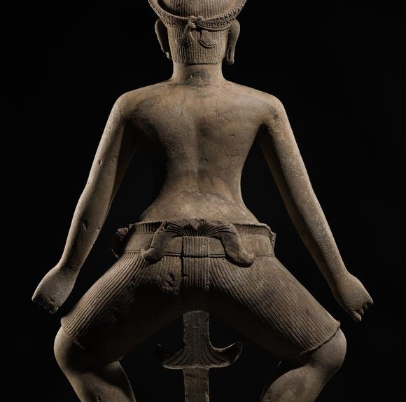 Galerie ZackeA MONUMENTAL (183 CM) SANDSTONE FIGURE OF A DANCING UMA, ANGKOR PERIOD, KOH KER STYLE