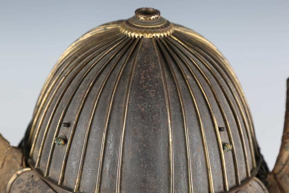 TooveysA Japanese suji kabuto, mid-Edo period, the steel skull body