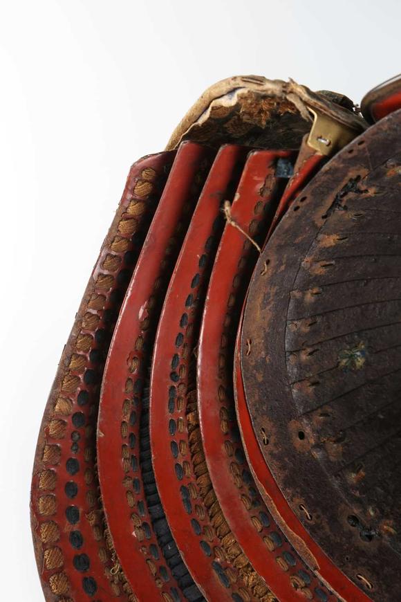 TooveysA Japanese suji kabuto, mid-Edo period, the steel skull body