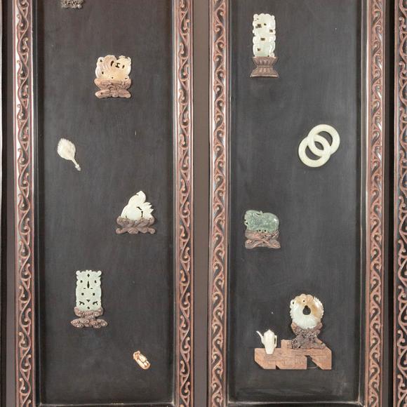 Waddington'sA Jade and Hardstone-Inlaid Black and Gilt-Lacquer Twelve-Panel Floor Screen, Late Qing/Republican Period, 晚清/民國 雕漆嵌寶地屏一套共十二扇