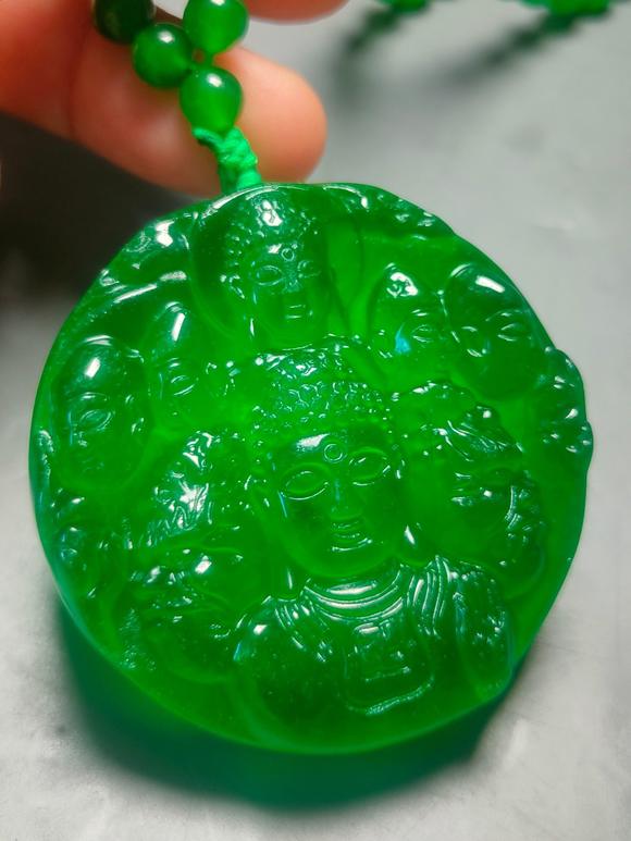 日本松町古美翡翠佛像項(xiàng)鏈
