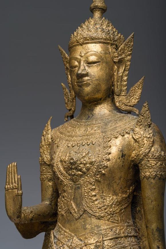 Coronari Auctions BVA Thai gilt bronze figure of a standing Buddha, Rattanakosin, 19th C.