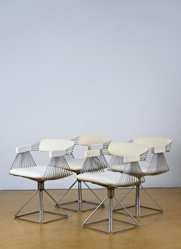 Loeckx AuctioneersRudi Verelst: 4 \'Delta\' chairs in chromed steel (*…