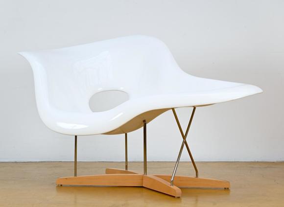 Loeckx AuctioneersCharles & Ray Eames: \'La chaise\' (replica)…