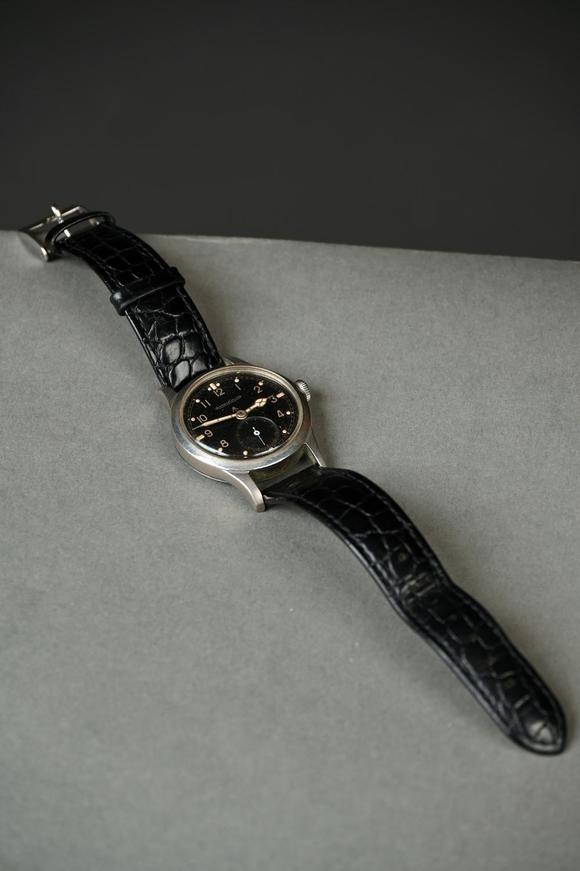 Loeckx AuctioneersJaeger - Le Coultre: military watch, Second World …