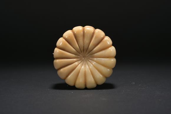 三杉美術(shù)壽山石水盂
