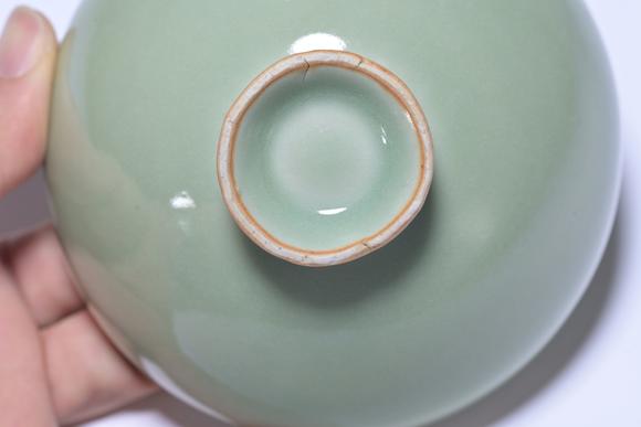 三杉美術(shù)宋 龍泉花口杯