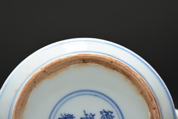 三杉美術(shù)明 青花壺