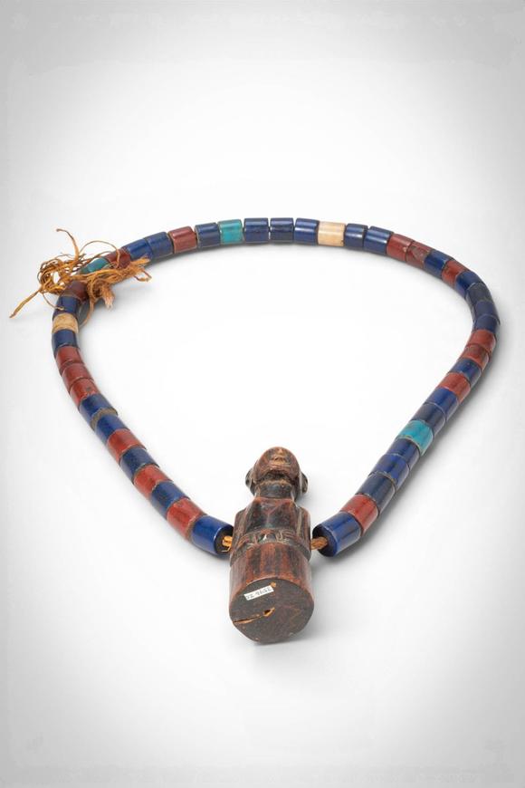 Apollo Art AuctionsDemocratic Republic of the Congo, Ca. 19th - 20th century AD. >
A beautiful necklace composed of