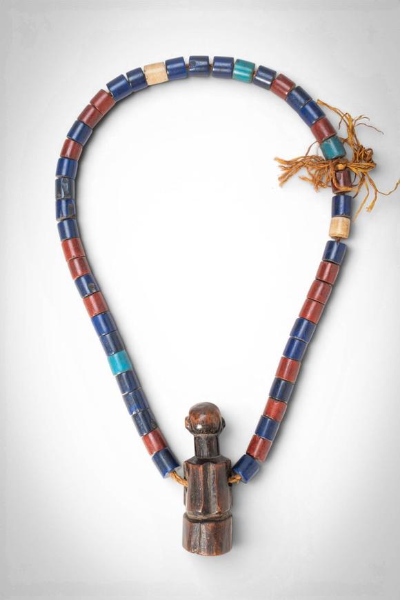 Apollo Art AuctionsDemocratic Republic of the Congo, Ca. 19th - 20th century AD. >
A beautiful necklace composed of