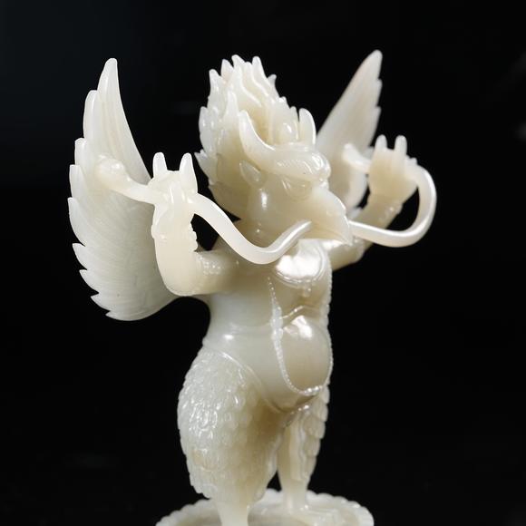 千葉大和和田玉金翅大鵬鳥(niǎo)擺件