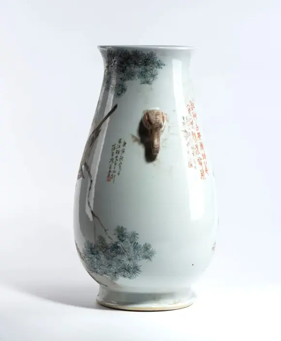 Bertolami Fine ArtA rare Hu vase 