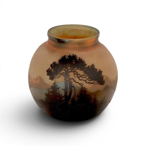 WettmannMüller Frères Vase