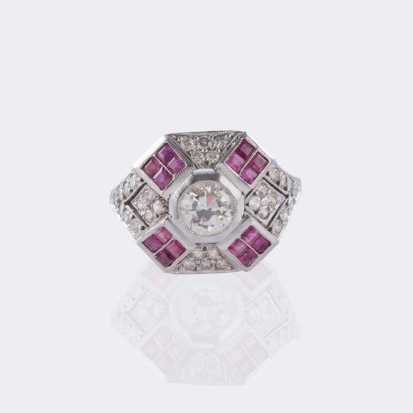 Auktionshaus StahlArt Déco D?iamond Ruby Ring.