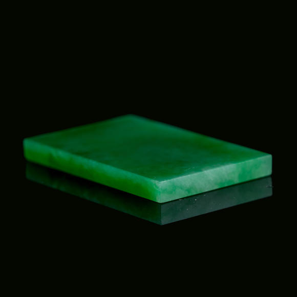 Oakridge Auction Gallery清代 翡翠素牌  A Chinese plain jadeite plaque