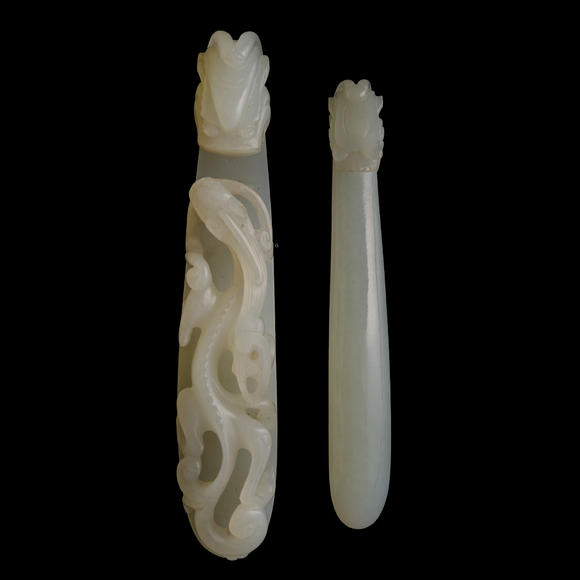 Oakridge Auction Gallery清代 白玉雕龍鉤兩根  Two Chinese white jade dragon hooks