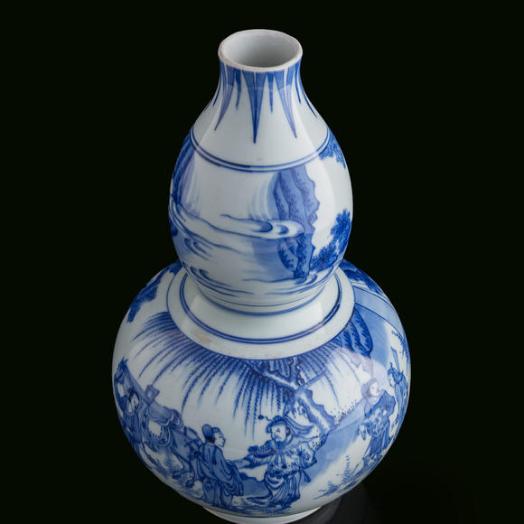 Oakridge Auction Gallery明崇禎 青花人物葫蘆瓶  A Chinese blue and white double gourd-form vase
