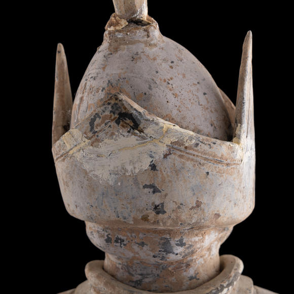 Oakridge Auction Gallery西元618-907年盛唐 灰胎武士俑一對(duì)  A pair of Chinese gray pottery warrior figures
