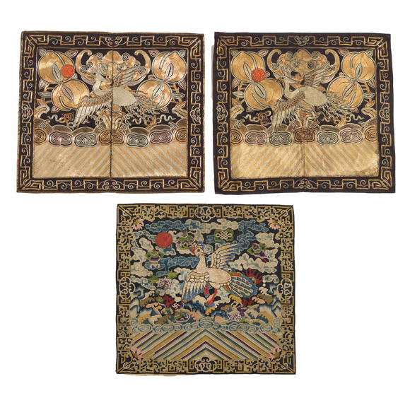 Oakridge Auction Gallery十九世紀 各式織繡及補子二十一個  Twenty Chinese rank badges and one embroidery