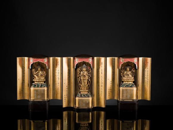 Galerie ZackeYAMAMOTO MOSUKE: A HIGHLY IMPORTANT COMPLETE SET OF 33 ‘THE SAIGOKU KANNON PILGRIMAGE ‘GOLD LACQUER ZUSHI (PORTABLE BUDDHIST SHRINES), DATED 1854