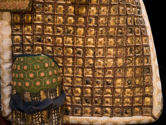 Galerie ZackeAN OKEGAWA NIMAI-DO GUSOKU (TWO-PIECE CUIRASS ARMOR) AND SO-FUKURIN SUJIBACHI KABUTO
