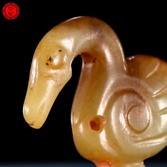 北京啟石明 圓雕天鵝佩