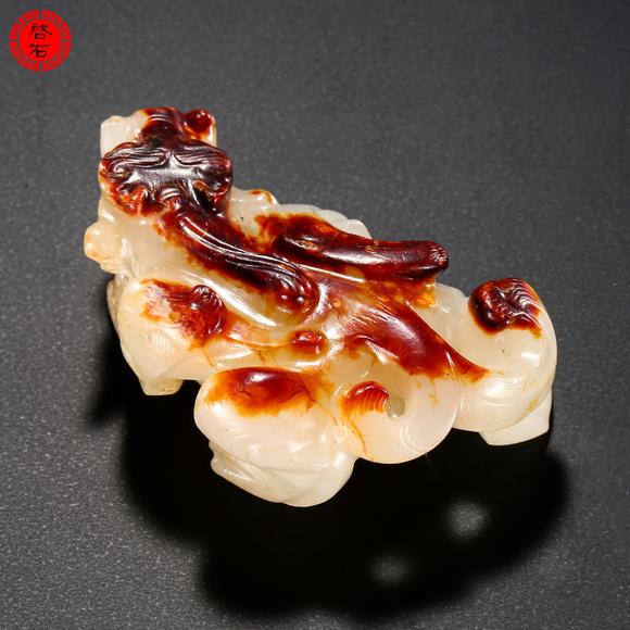 北京啟石明 紅皮白玉羽獸