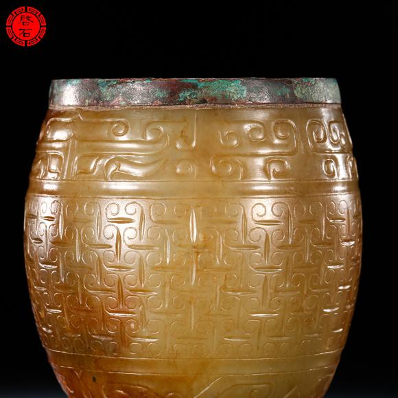 北京啟石明 獸面勾連云紋玉杯一對(duì)
