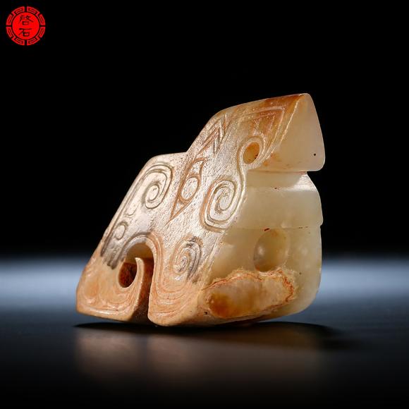 北京啟石明 圓雕玉鳥(niǎo)佩