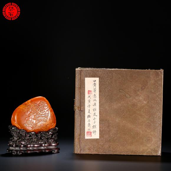 北京啟石現(xiàn)代 郭懋介作留皮薄意雕擺件