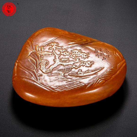 北京啟石現(xiàn)代 郭懋介作留皮薄意雕擺件