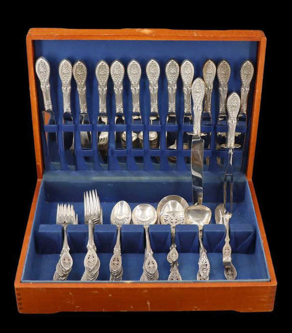 Clarke Auction GallerySTERLING Manchester Valenciennes Sterling Flatware