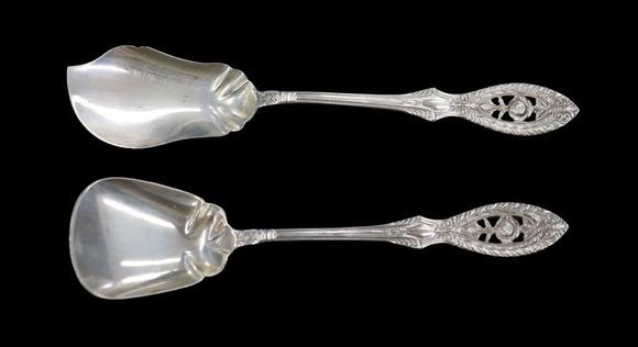 Clarke Auction GallerySTERLING Manchester Valenciennes Sterling Flatware