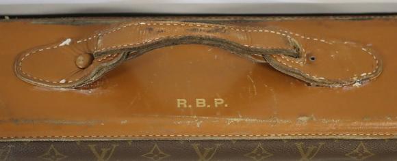 Clarke Auction GalleryCOUTURE. Vintage Louis Vuitton Garment Bag.