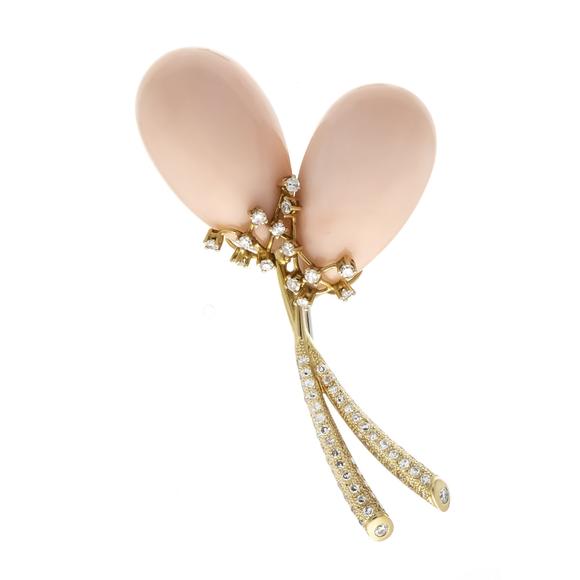 Historia AuktionshausOutstanding 2-piece coral set GG 75