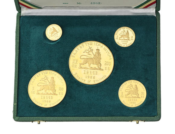 Piguet - H?tel des VentesEmpire d'éthiopie, Coffret de cinq monnaies en or 900, 1966, 75ème anniversaire de l'Empereur Haile Sélassié I et 50 ans de règne, 152