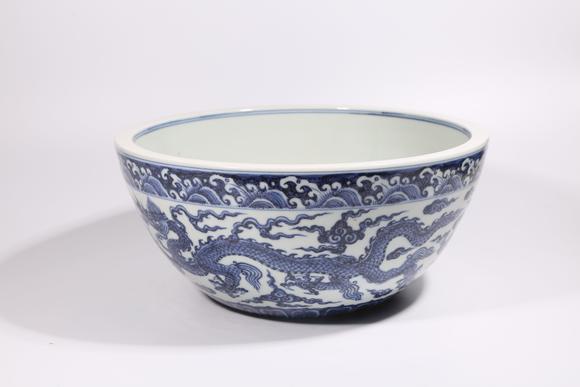 千美會青花雲(yún)龍紋缽式碗