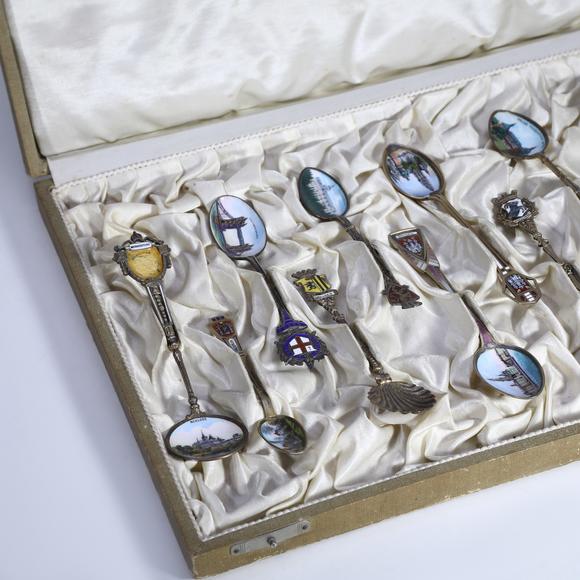 KARSON AUCTIONEarly 20th Century, Set of Gilt Silver Enamel Small Spoons with Original Case
