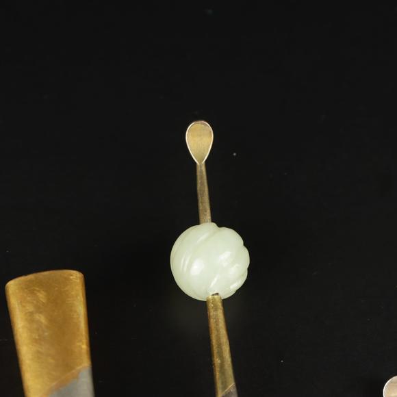朱雀美術(shù)拍賣(mài)簪子四點(diǎn)一組