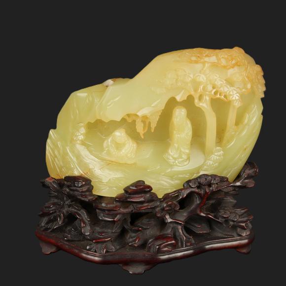 朱雀美術(shù)拍賣清 黃玉雕人物紋山子