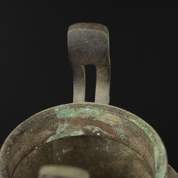 朱雀美術(shù)拍賣古銅鍍金雙立耳香爐