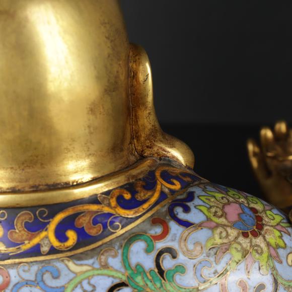 朱雀美術(shù)拍賣清 掐絲琺瑯財寶彌勒像