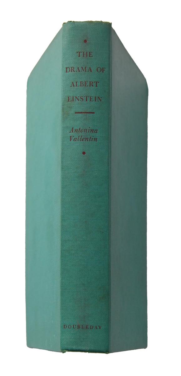 Karl s Collections IncALBERT EINSTEIN – Signed The Drama of Albert Einstein (Doubleday & Company, Inc., 1954)