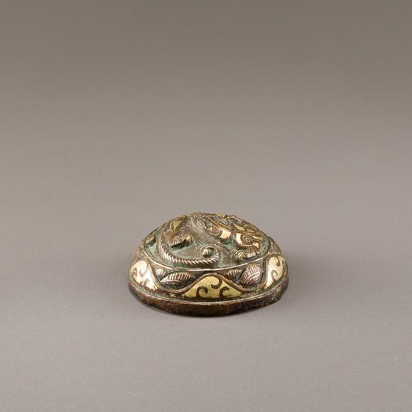 大阪美術(shù)商會漢 銅錯金螭龍鎮(zhèn)