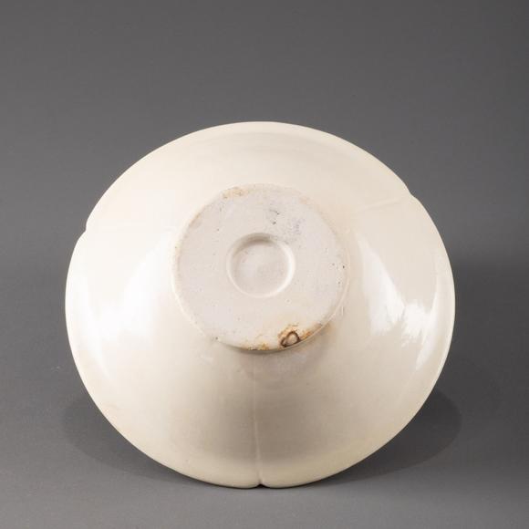 大阪美術(shù)商會(huì)唐 鞏縣窯白磁碗