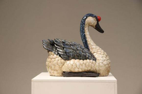 億品兆富株式會(huì)社（AALPZF）紫砂掛釉鴻運(yùn)當(dāng)頭（大鵝）擺件