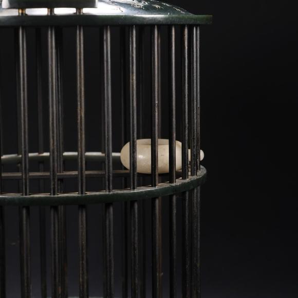 HUNG YUN ZHAI AUCTION HOUSE INCHetian Spinach Green Jade Inscribed Dragon-Form Bird Cage