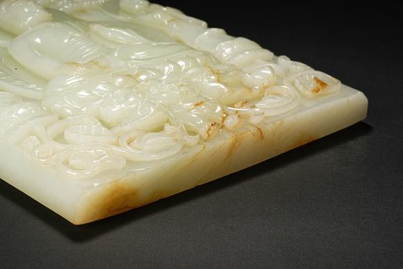HUNG YUN ZHAI AUCTION HOUSE INCThree Hetian White Jade Buddhist Statues with Spinach Green Jade Base